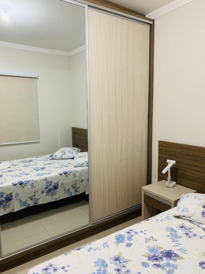 Residencial Lúcia Silvestre Apartamento Florianópolis Exterior foto